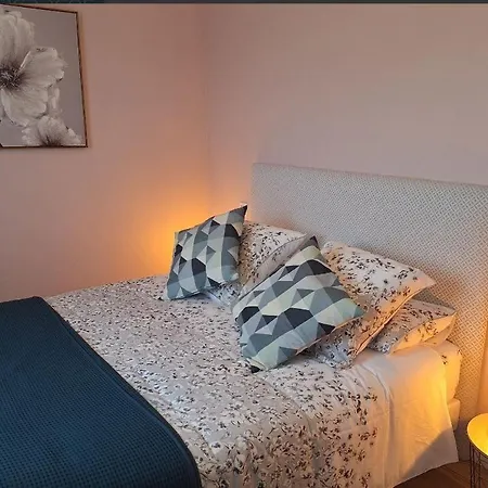 Appartamento Coté Jardin Isles-sur-Suippe